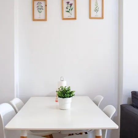 Just4u 2 Mit Ac In Der Naehe Von Lissabon Und By Interhome Apartman