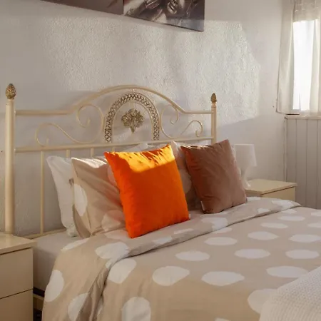 Just4u 2 Mit Ac In Der Naehe Von Lissabon Und By Interhome *