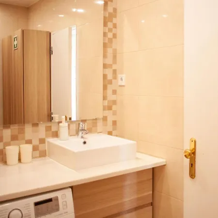 דירה Just4u 2 Mit Ac In Der Naehe Von Lissabon Und By Interhome
