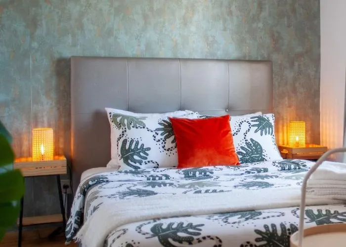 Lejlighed Just4u 2 Mit Ac In Der Naehe Von Lissabon Und By Interhome Almada