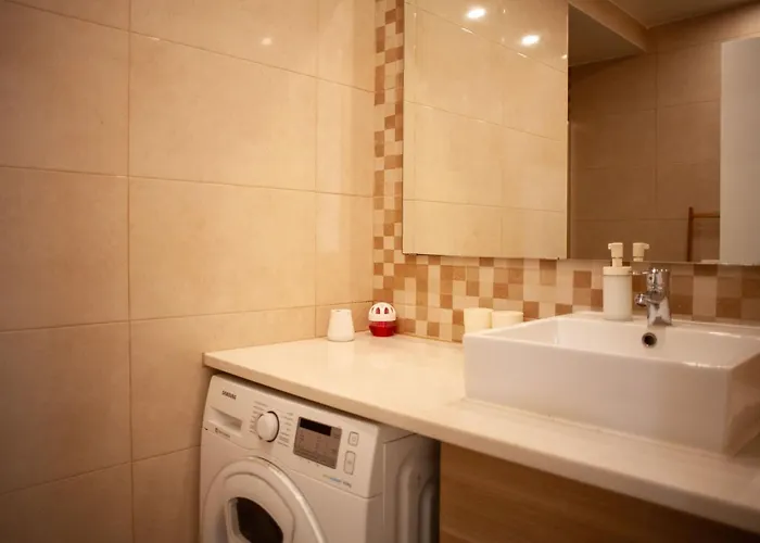 Lejlighed Just4u 2 Mit Ac In Der Naehe Von Lissabon Und By Interhome *