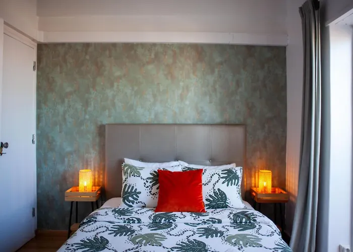 Lejlighed Just4u 2 Mit Ac In Der Naehe Von Lissabon Und By Interhome Almada